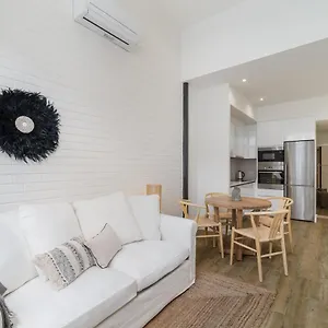  Appartement Casa Boma - Design With Private Vegetal Terrace - Lapa Vii
